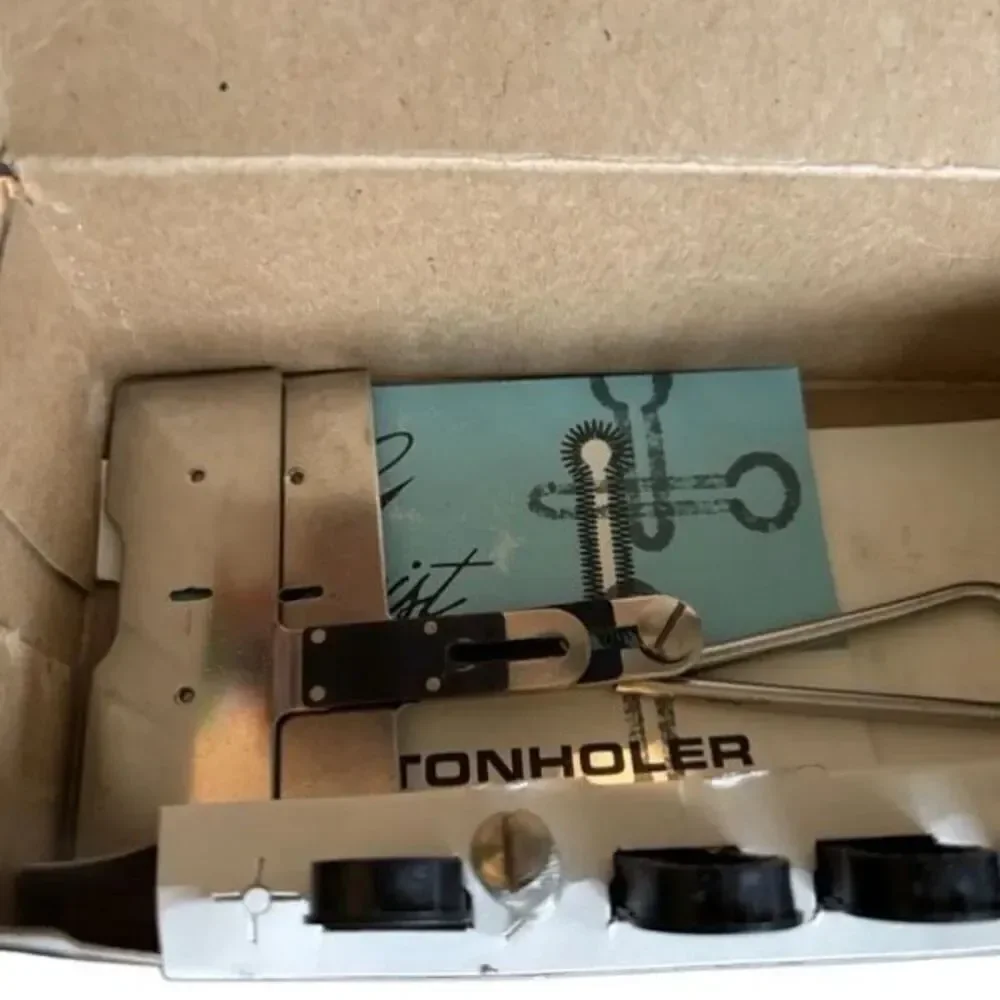 Greist buttonholer sewing